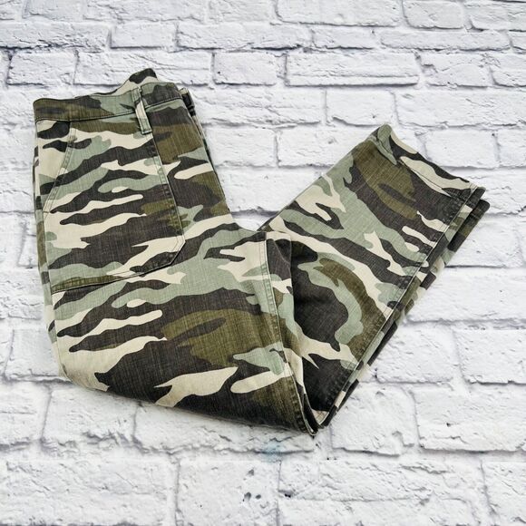 NOT FOR SALE      J Crew Straight Leg Crop Pants Size 28 Green Camouflage High - Picture 1 of 12